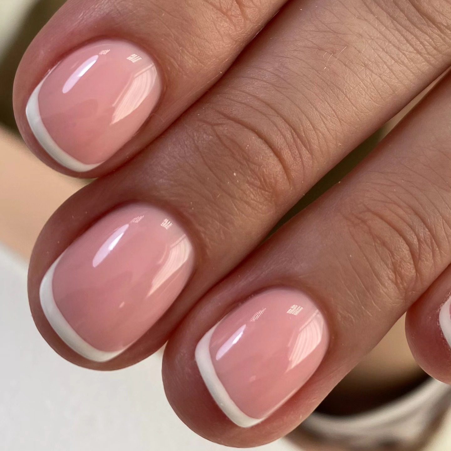 Маникюр и педикюр 1