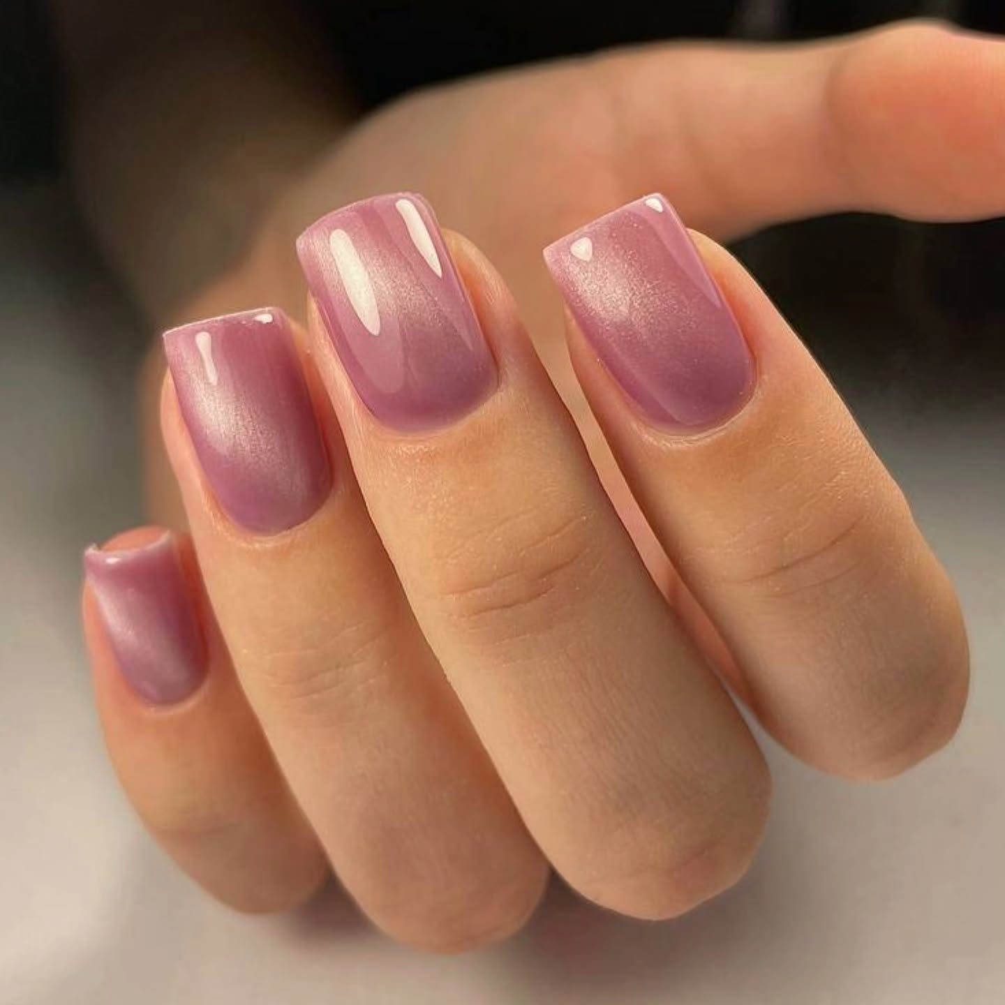 Маникюр и педикюр 16