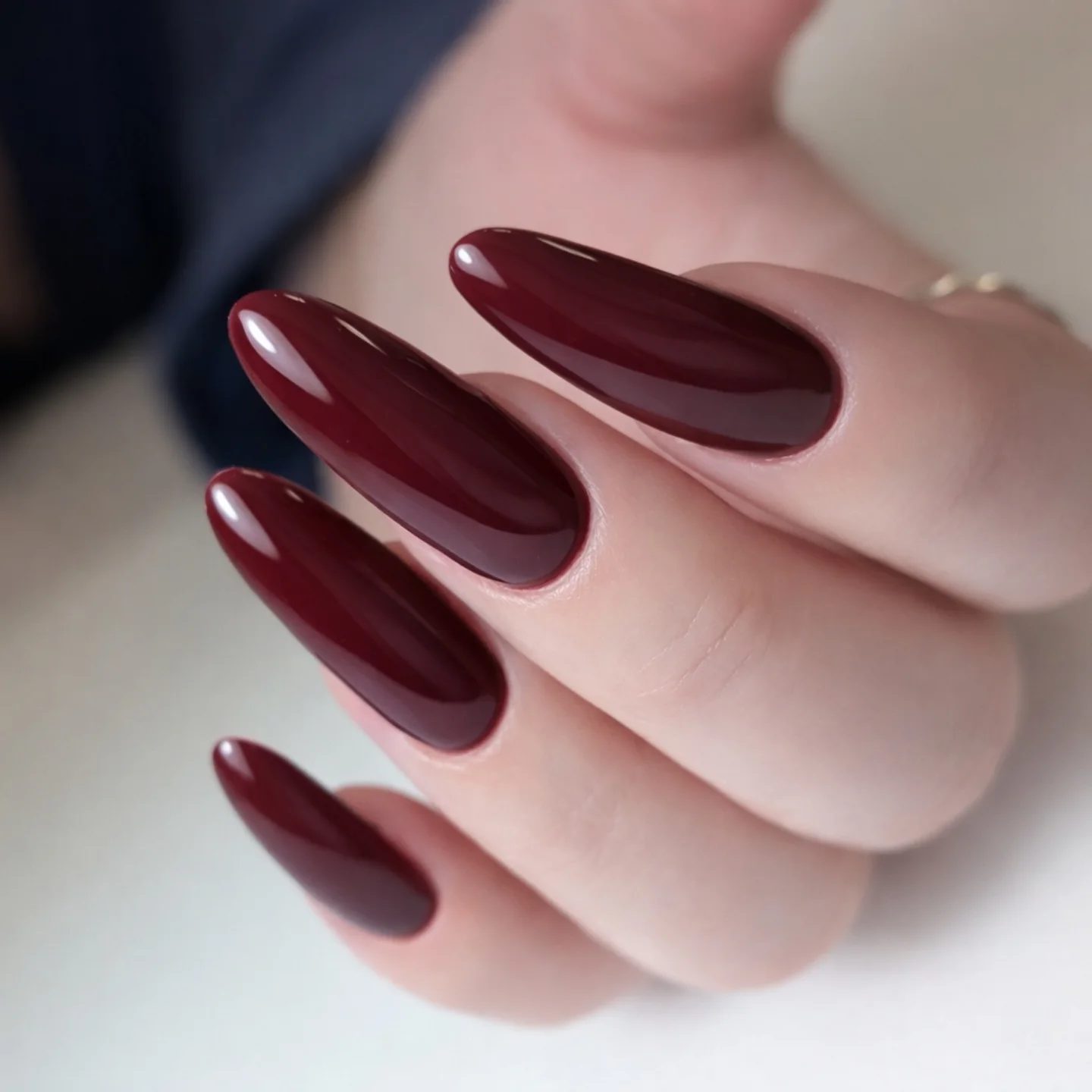 Маникюр и педикюр 20