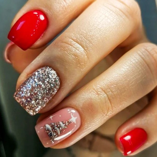 Маникюр и педикюр 29