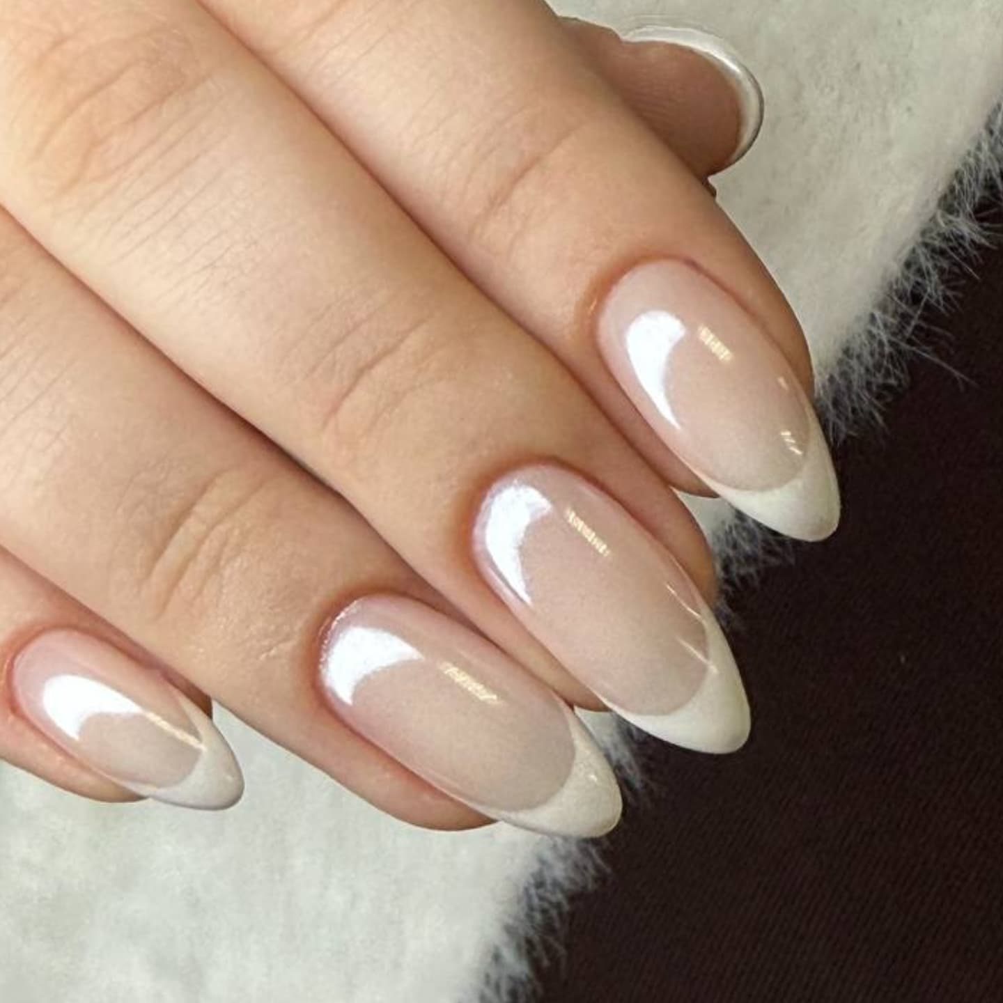 Маникюр и педикюр 39